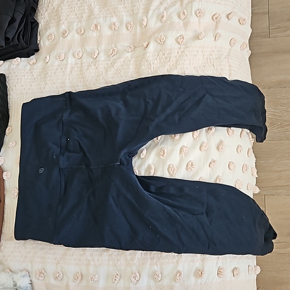 Leggings! Lululemon, Athleta, Alphalete, NVGTN, Gymshark, etc - Picture 11 of 13
